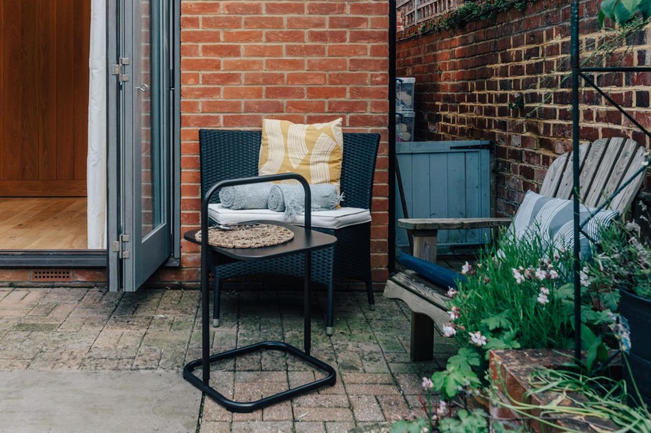 Appartement Henley Gardens Extérieur photo